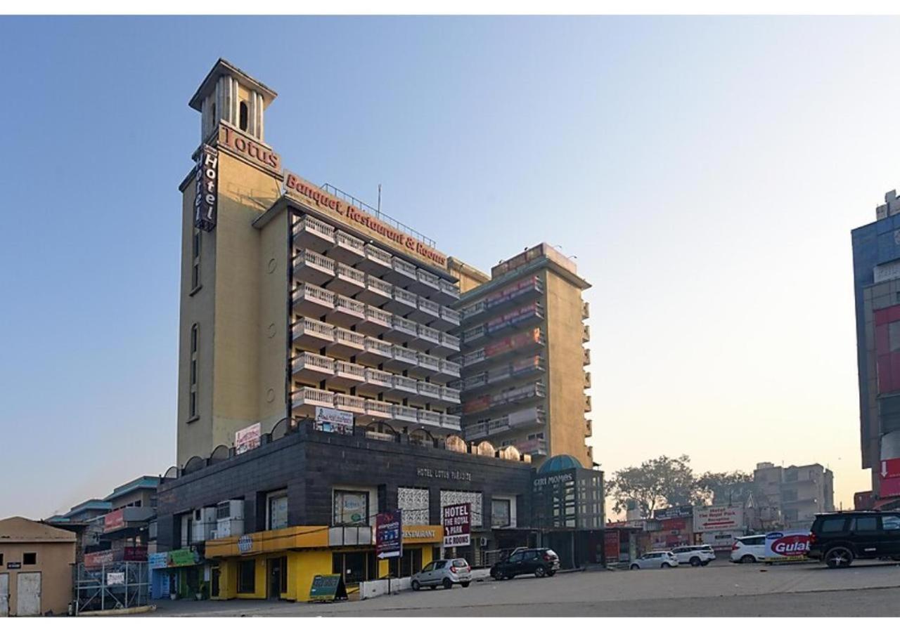 Hotel Lotus Paradise - Banquet & Dining - Near Murthal Sukhdev Rai Екстер'єр фото