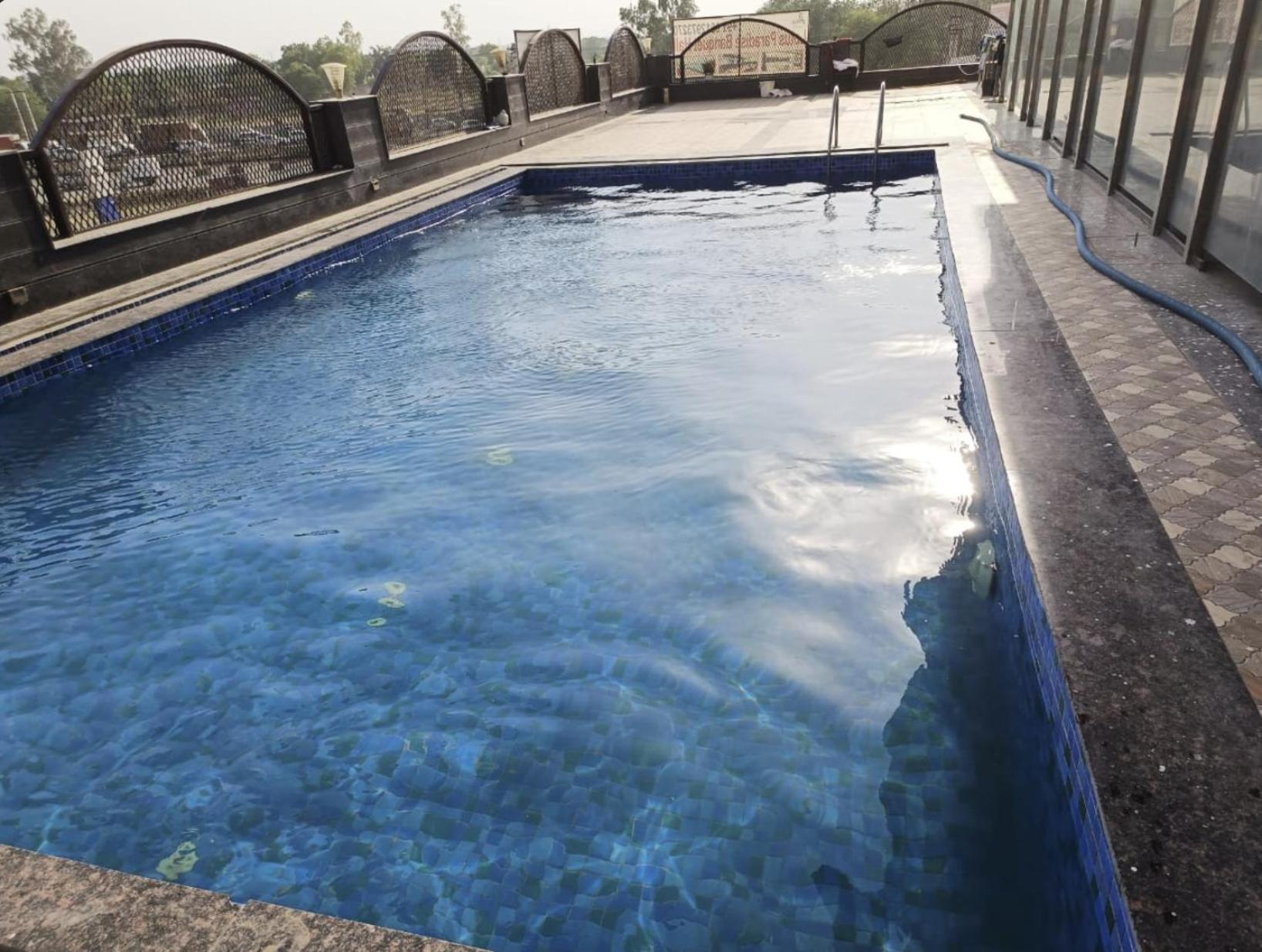 Hotel Lotus Paradise - Banquet & Dining - Near Murthal Sukhdev Rai Екстер'єр фото