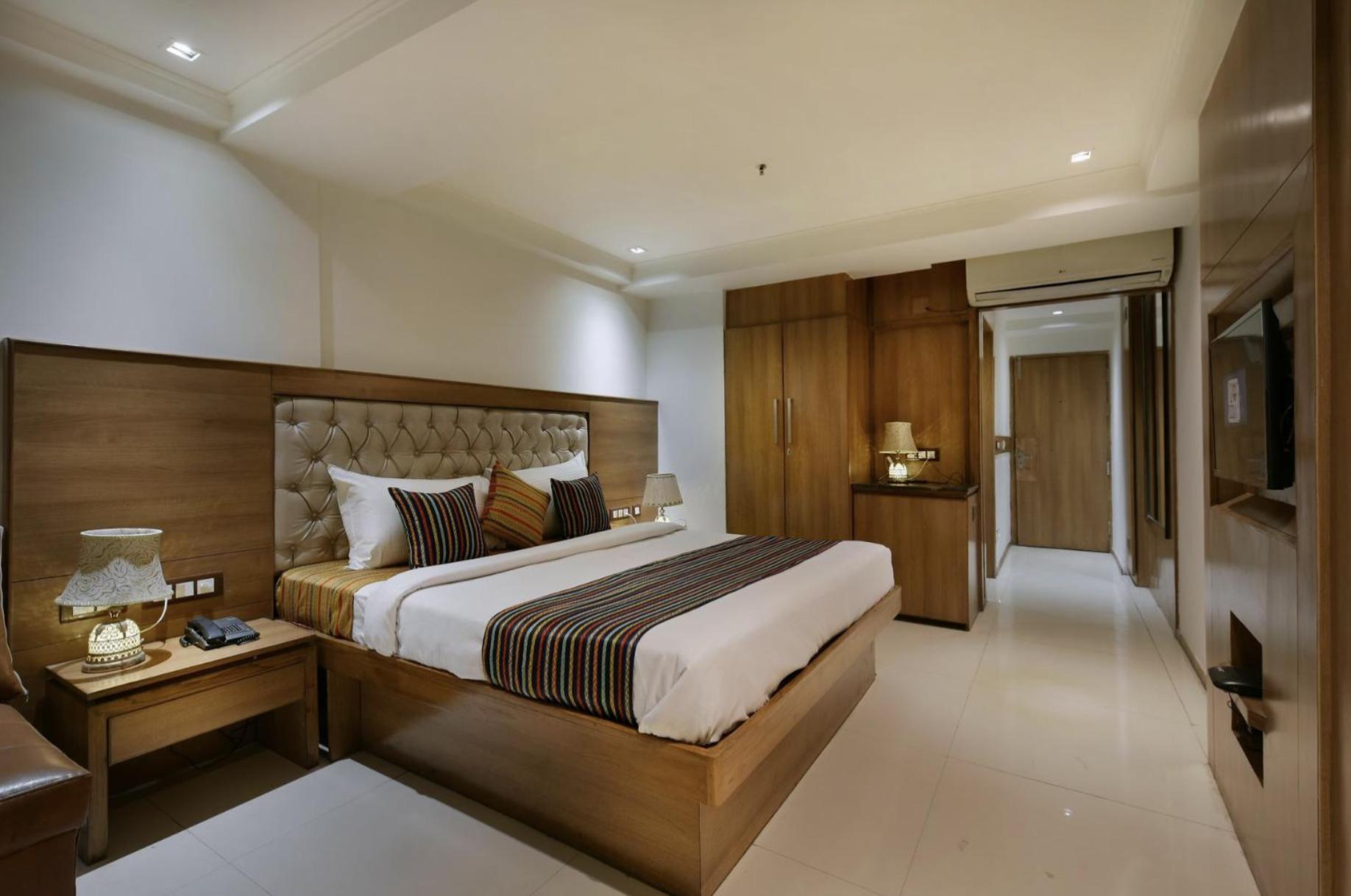 Hotel Lotus Paradise - Banquet & Dining - Near Murthal Sukhdev Rai Екстер'єр фото